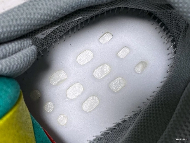 Adidas Blue 700 FW2499 Boost Teal Yeezy 1214